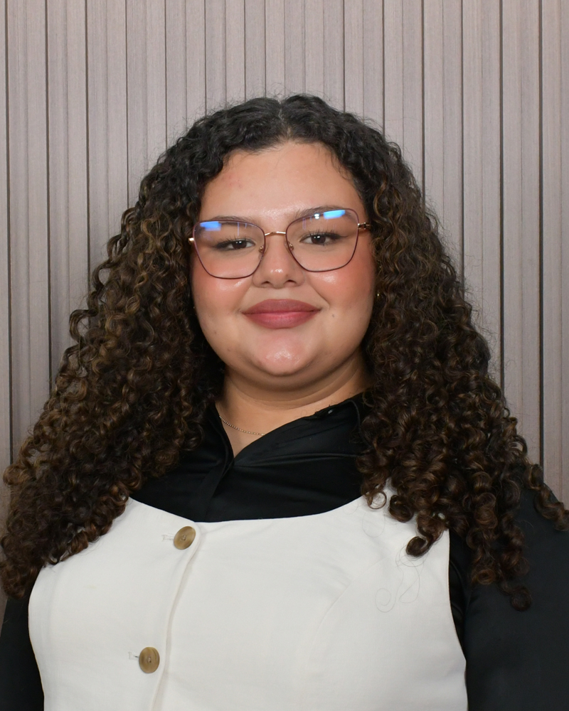 Hanna Leon - Junior Processor